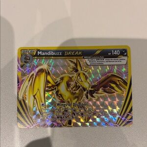 Pokemon Gold Mandibuzz BREAK Holographic Card